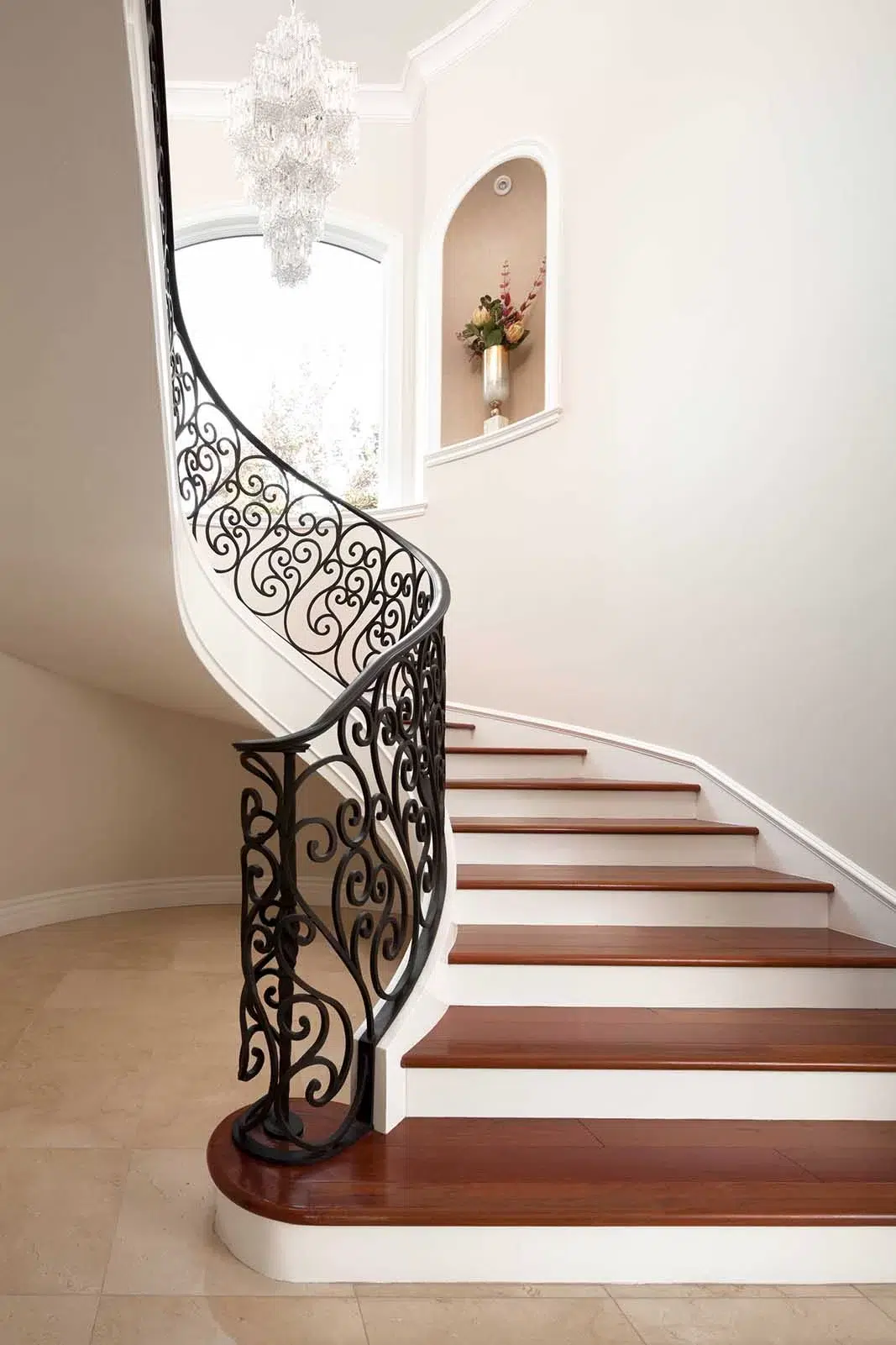 Bright and Airy Home San Mateo by Craftsmen's Guild — photo 4 of 9