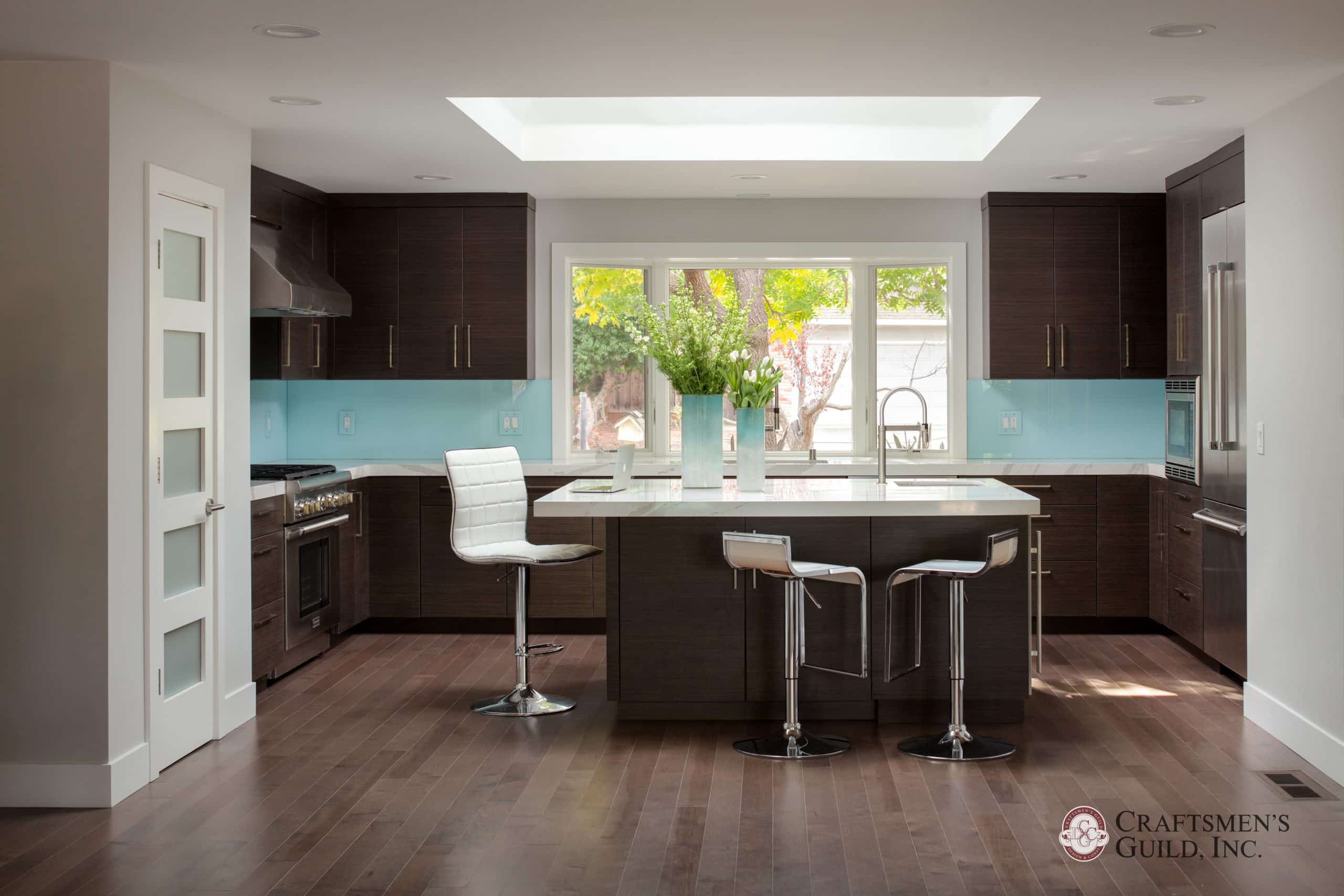 Top Sustainable Materials for Modern Architecture: Recycled Content in Construction