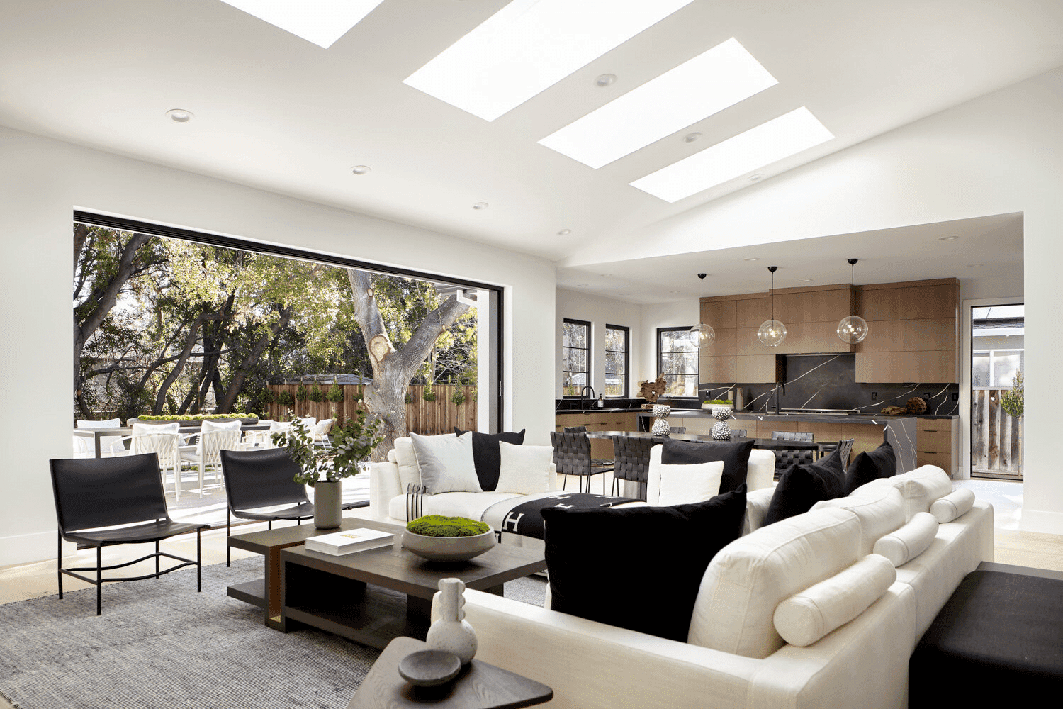How to Incorporate Natural Elements into Your Los Altos Architectural Home Design?